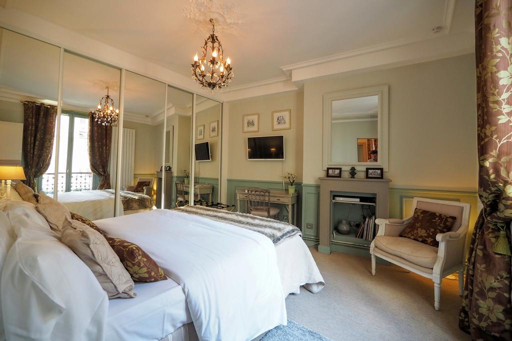 Chambre D Hote : Louvre Elegant Apt Suite Parijs Buitenkant foto