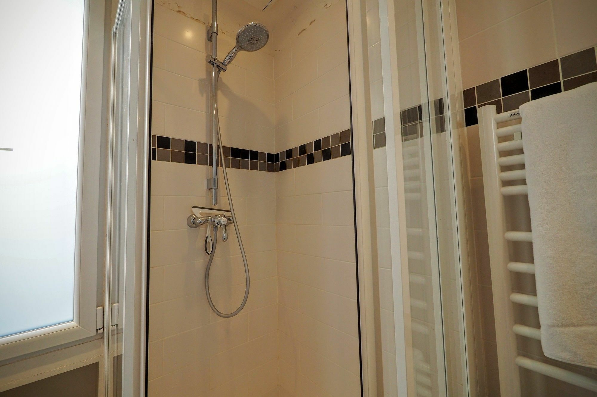 Chambre D Hote : Louvre Elegant Apt Suite Parijs Buitenkant foto
