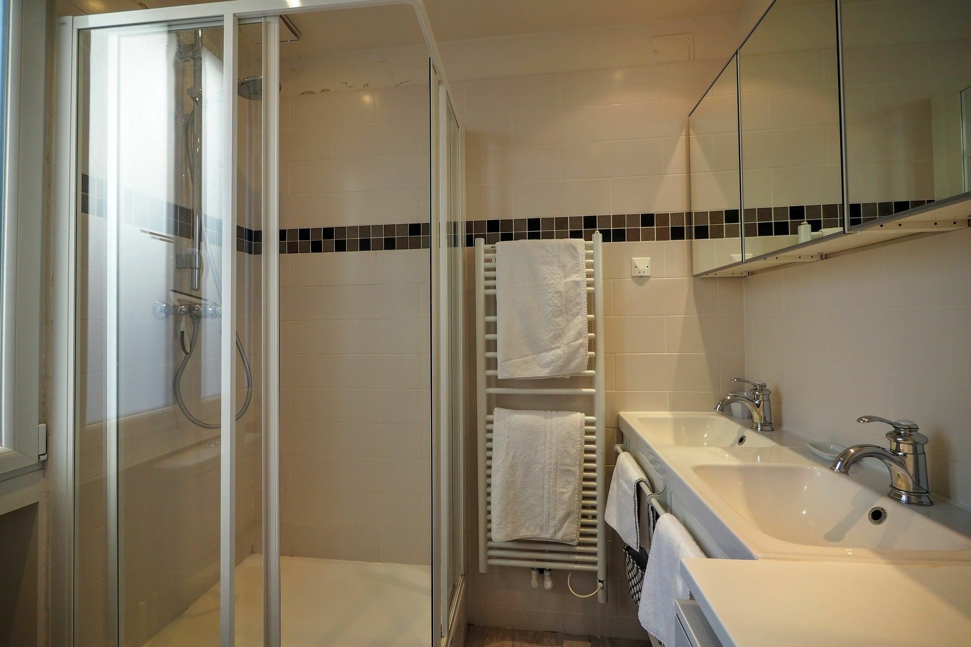 Chambre D Hote : Louvre Elegant Apt Suite Parijs Buitenkant foto